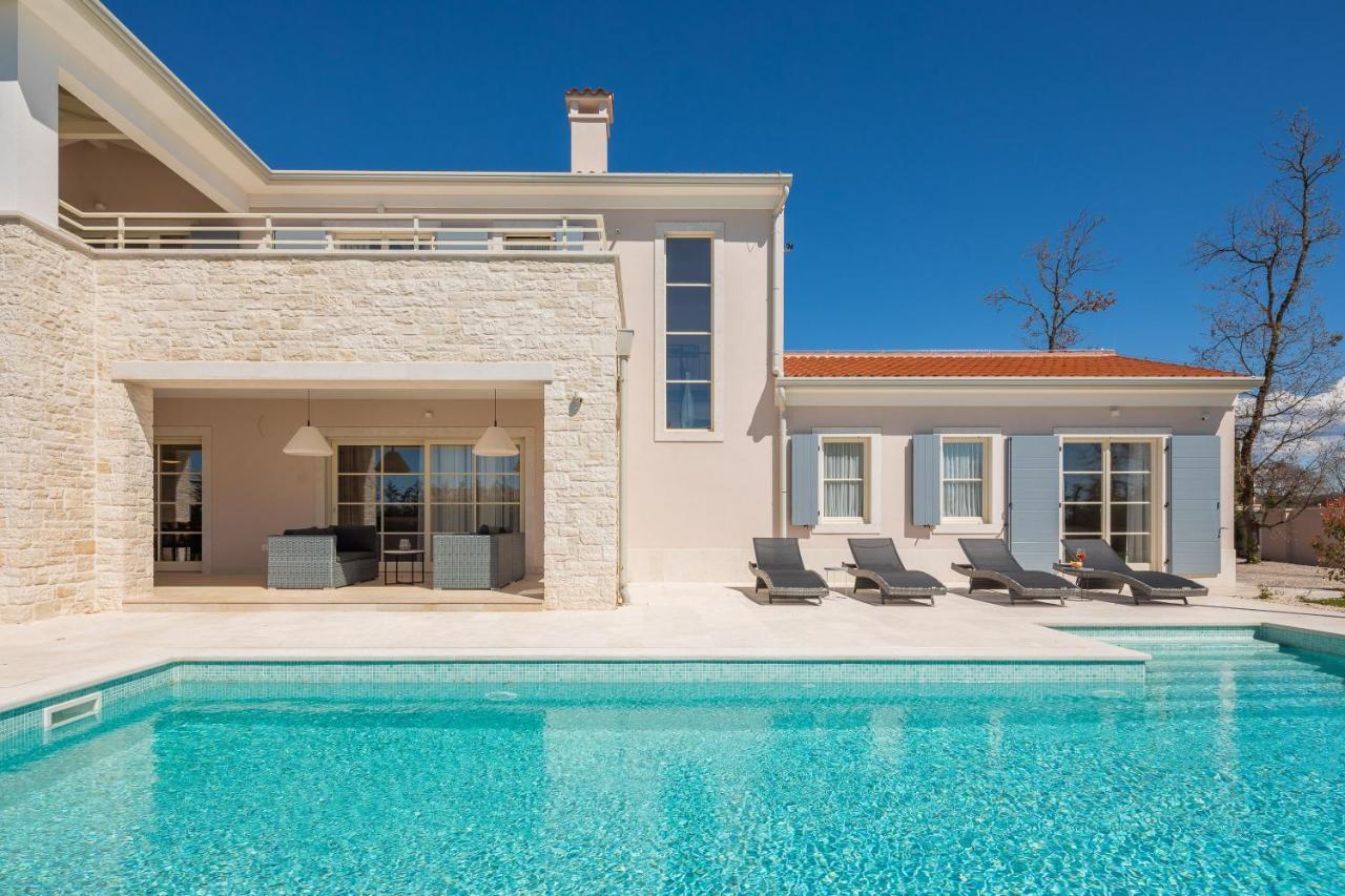 Villa Harmony By Ilc Brtonigla Kültér fotó